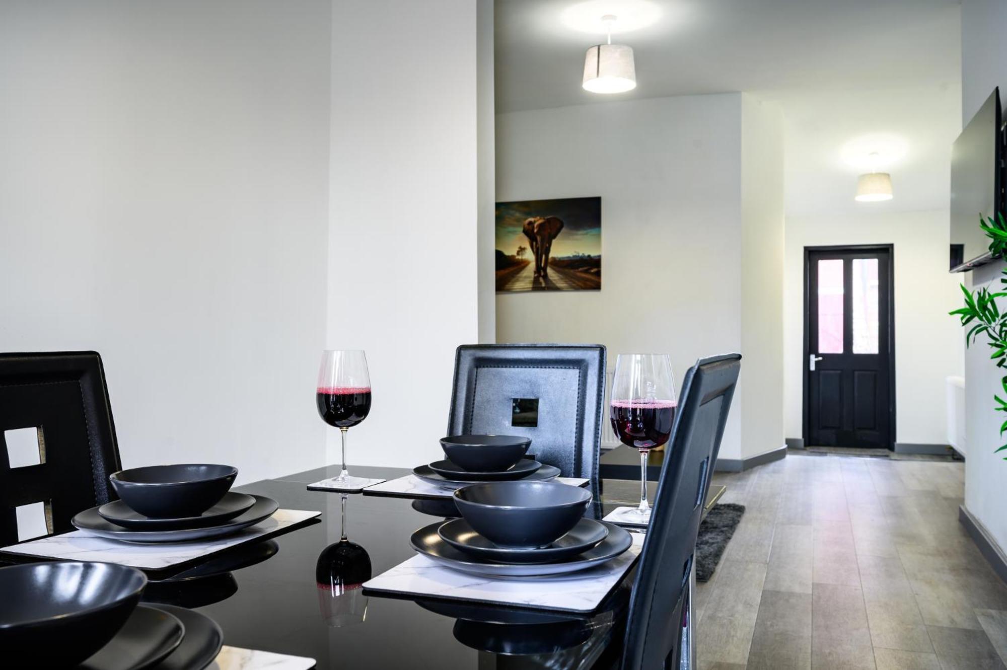 Manchester Serviced Accommodation Northernnightzzz - The Park Dış mekan fotoğraf